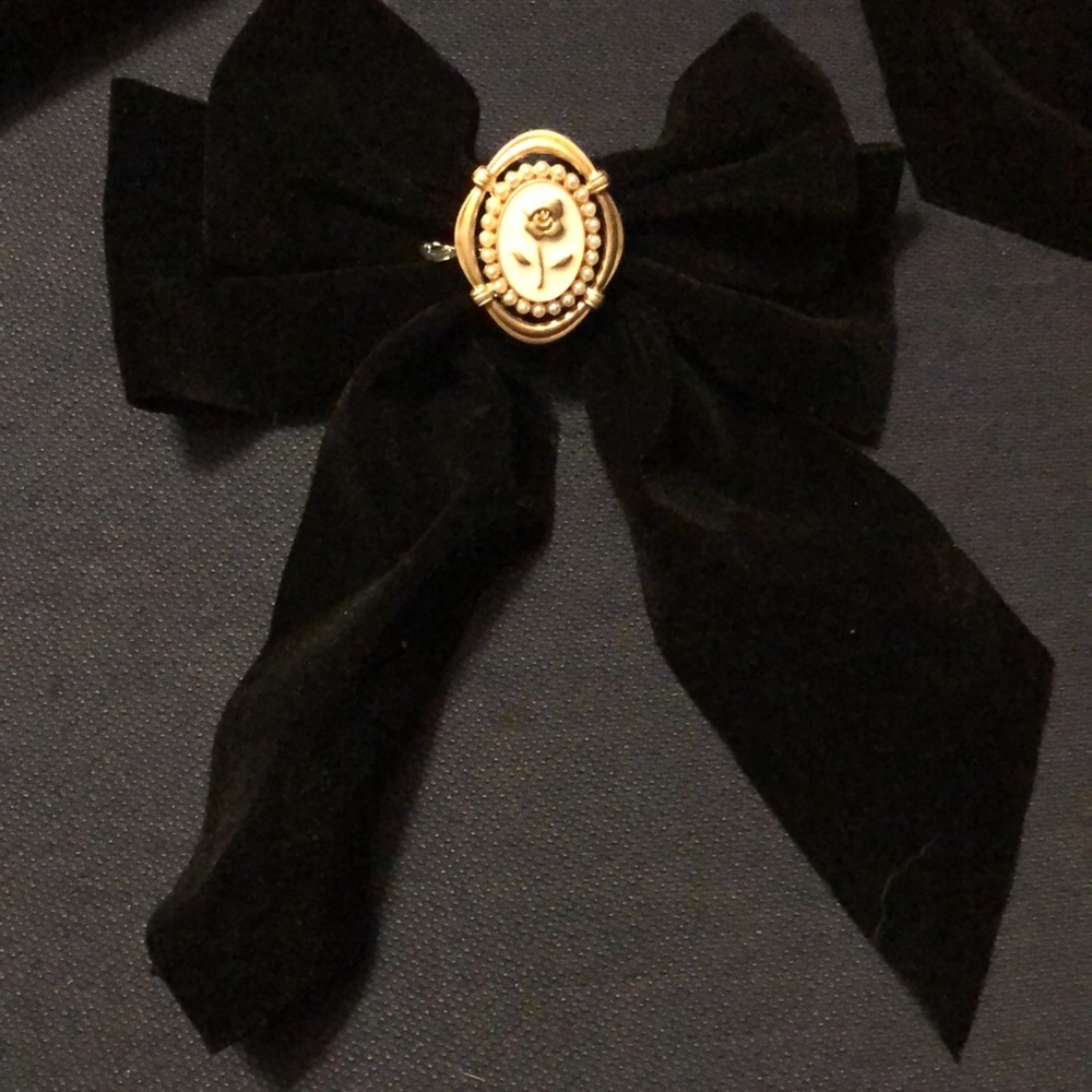 NEW Set of 3 Black Elegant Hair Bow Rose Detail Faux Pearls Clip In Hair Bows